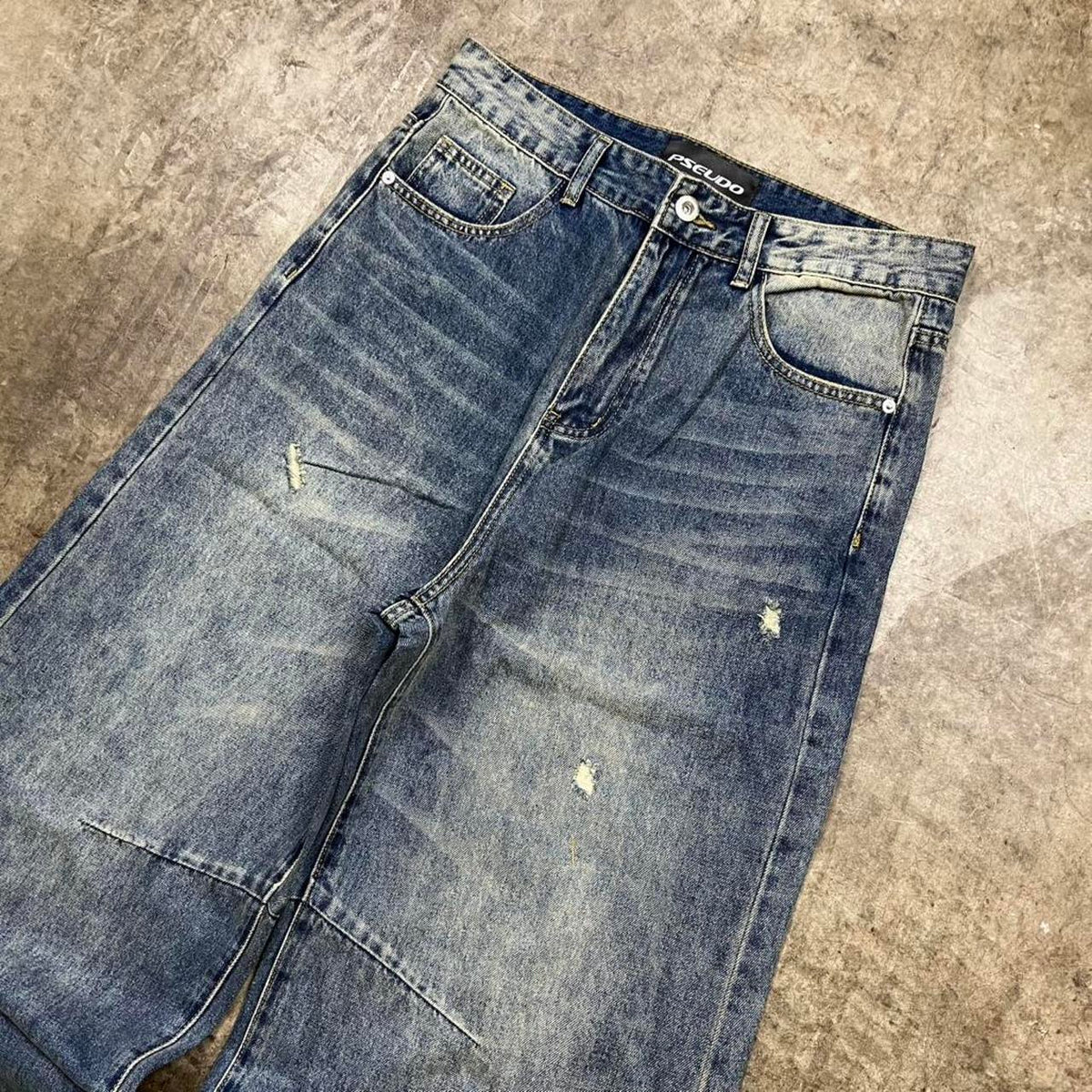 Baggy  Grey Thrashed Wide-Leg Denim